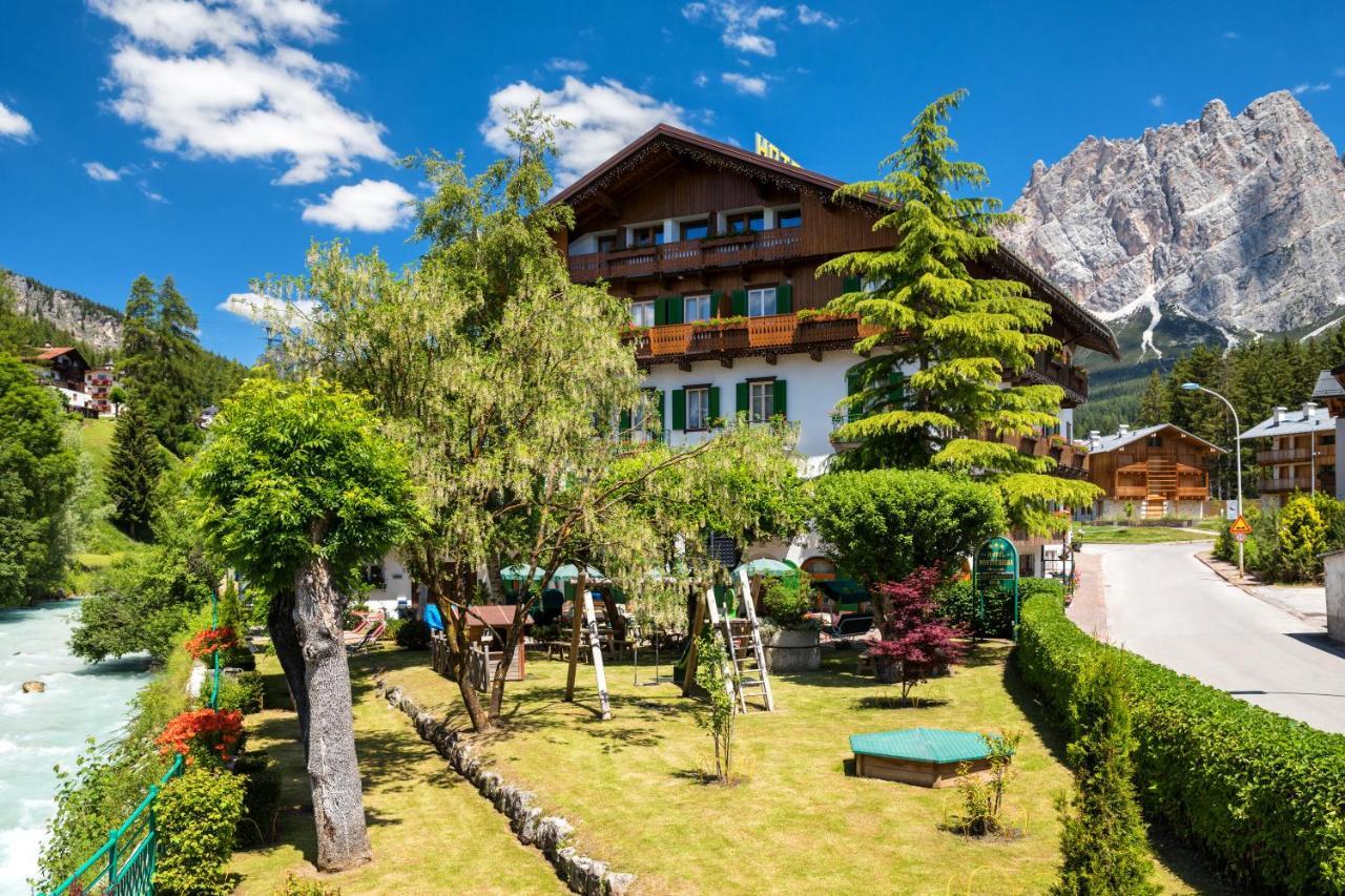 Hotel Pontechiesa Cortina d'Ampezzo Exterior foto